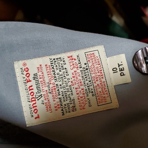 Coat - Picture 4 of 11